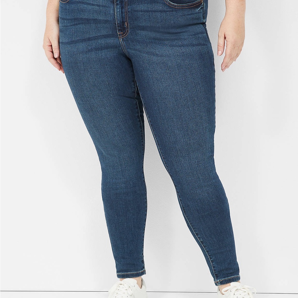 Lane Bryant signature skinny super stretch jeans NWT size 22